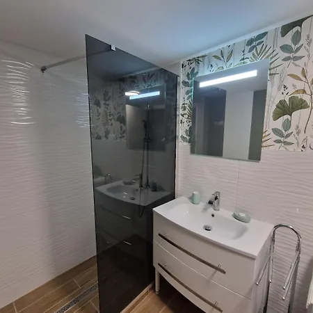 Holiday home Les Gardes