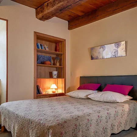 Les Gardes Saint-Pierre-de-Cole