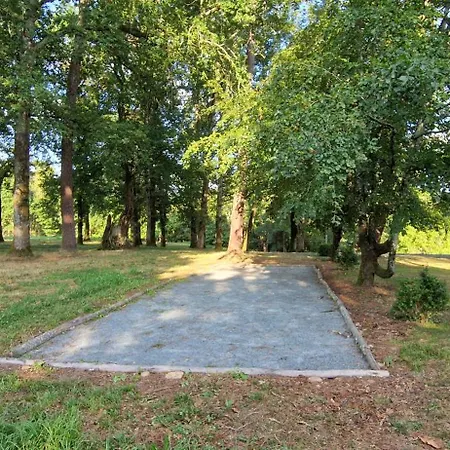 Casa de Férias Les Gardes Saint-Pierre-de-Côle