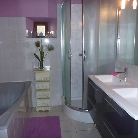 Holiday home Les Gardes Saint-Pierre-de-Cole